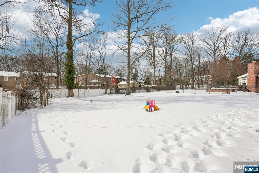 44 Forsythia Lane