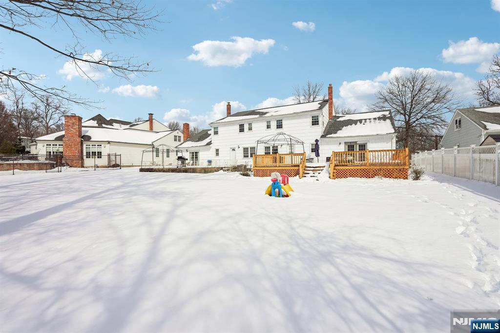 44 Forsythia Lane