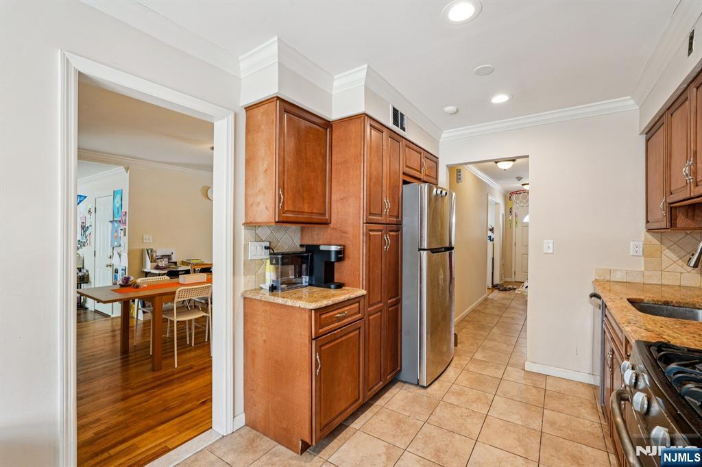 44 Forsythia Lane