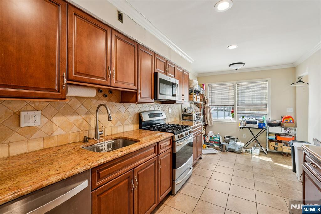 44 Forsythia Lane