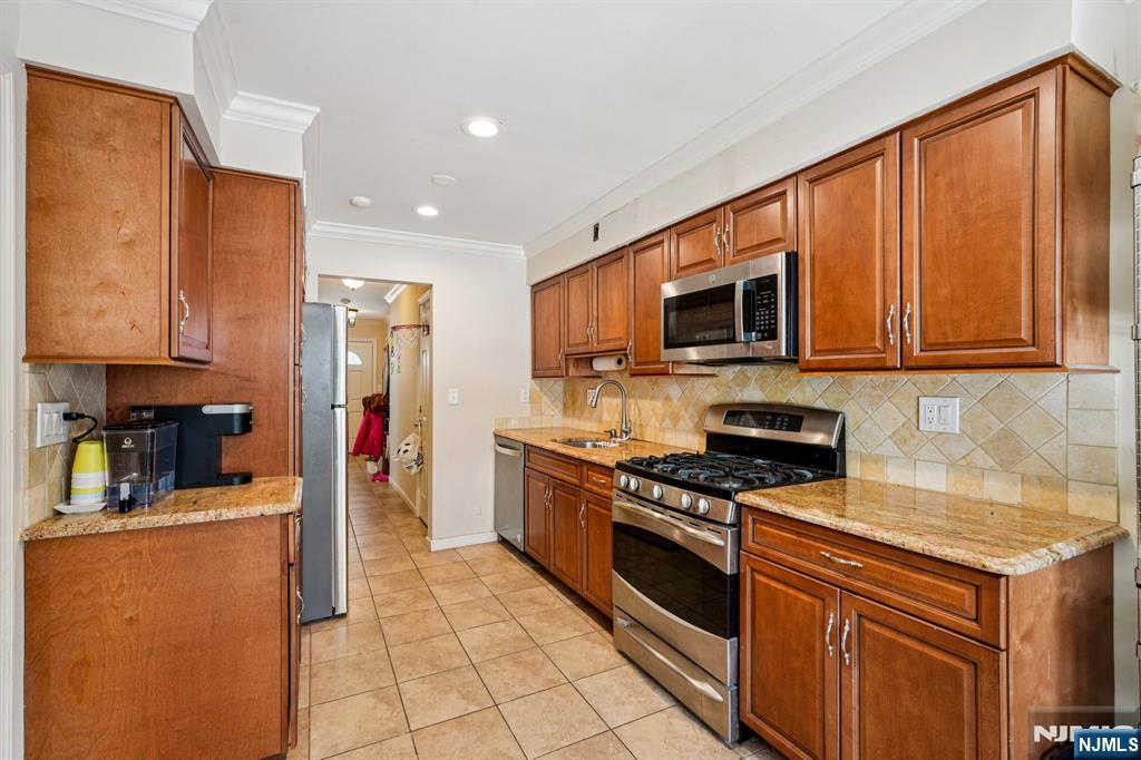 44 Forsythia Lane