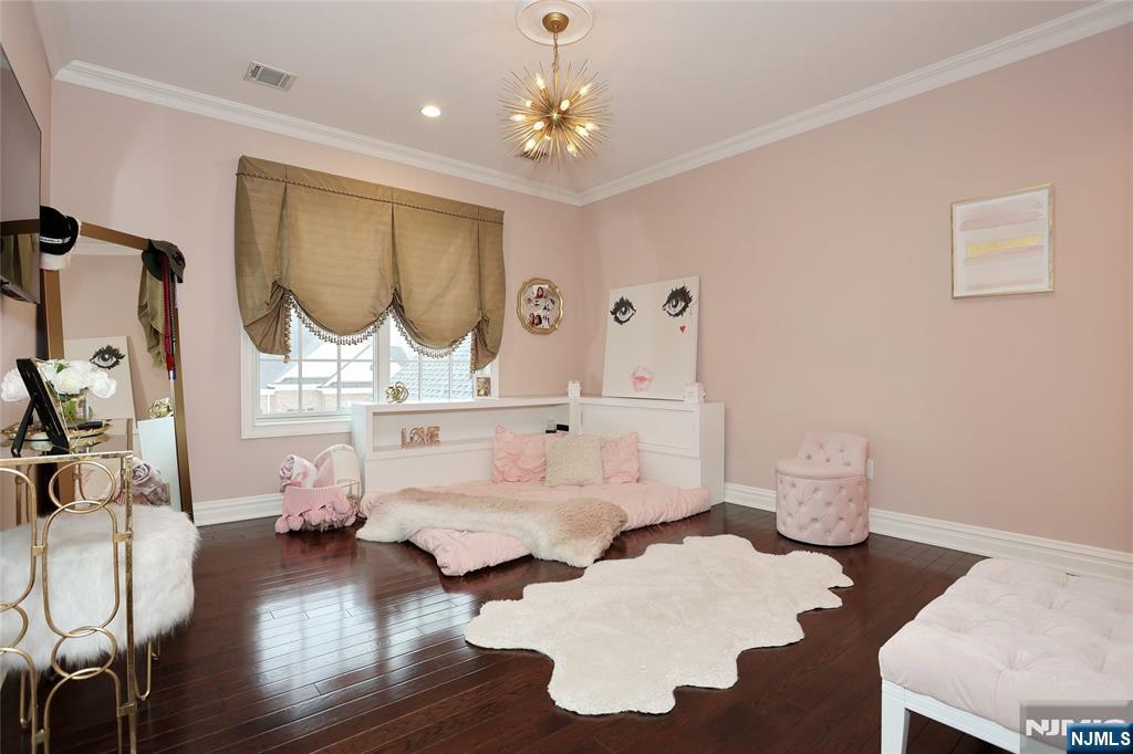 165 Cortland Drive 5