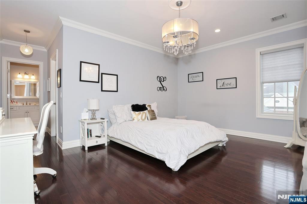 165 Cortland Drive 5