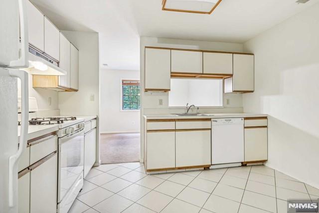 2612 Hemingway Lane