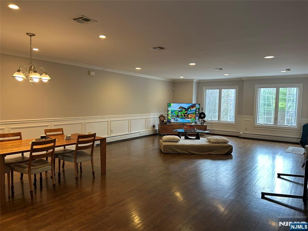 46 Skymark Court