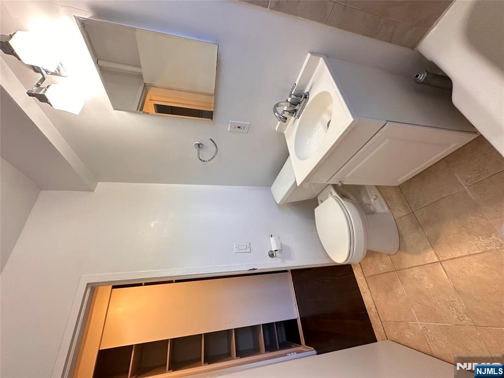 411 Park Place 3H