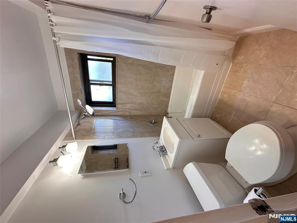 411 Park Place 3H