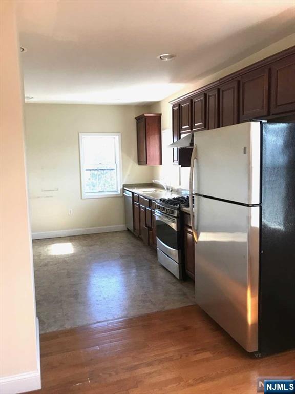 237-241 Closter Dock Road 5