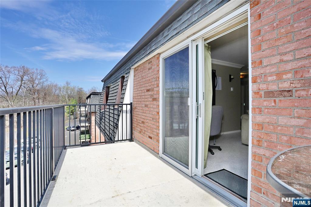 540 Fairview Avenue 314