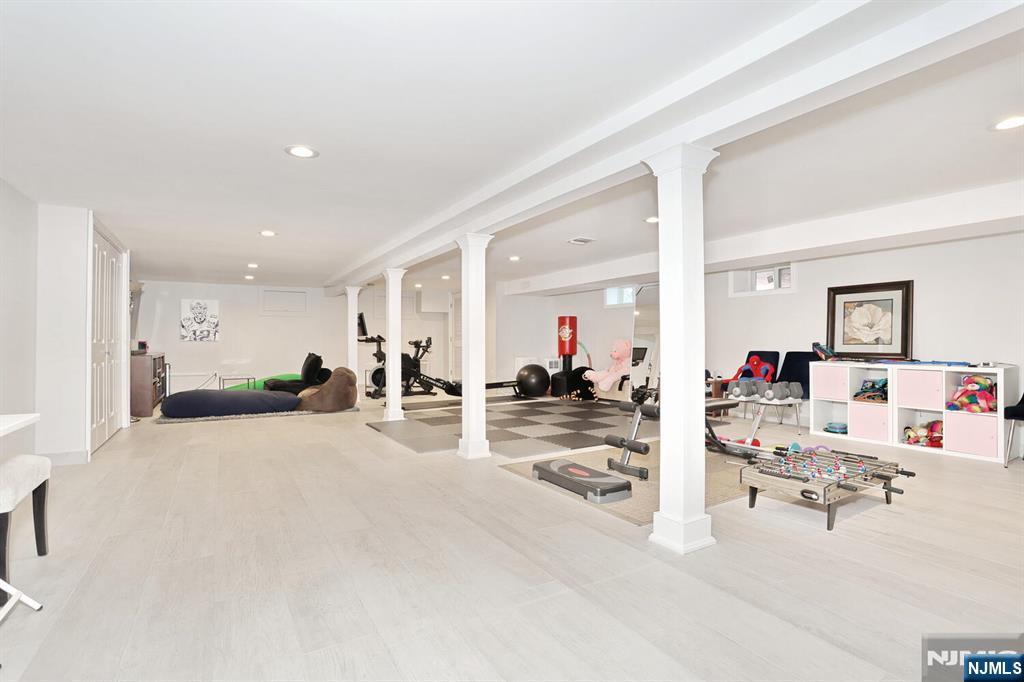 5 Colebrook Drive