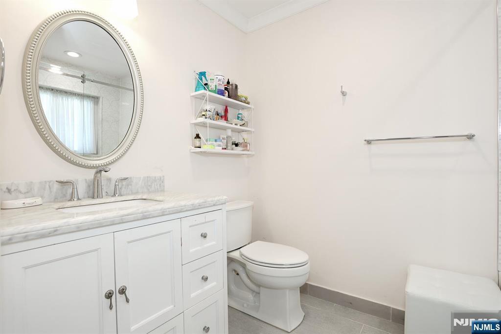 5 Colebrook Drive