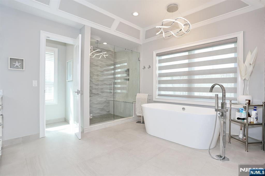 5 Colebrook Drive