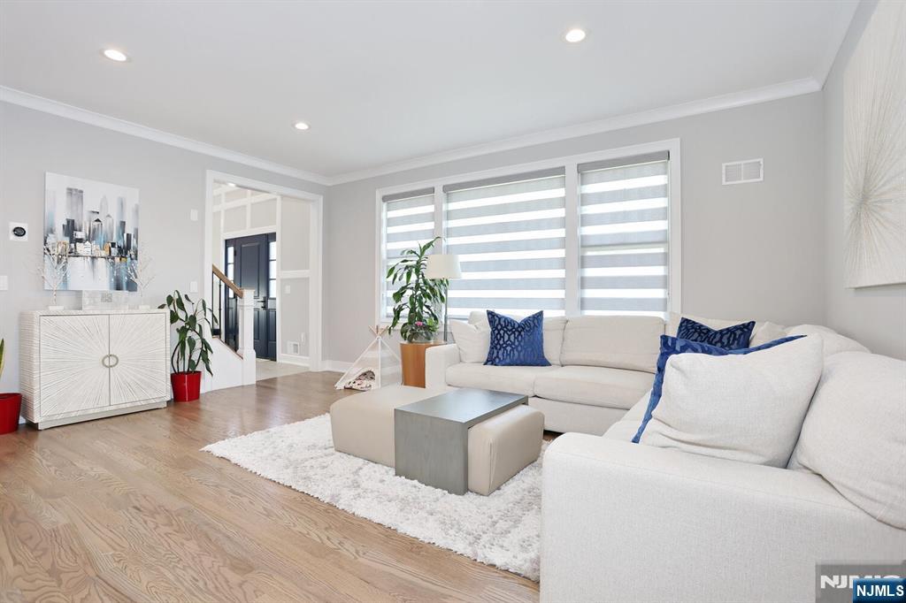 5 Colebrook Drive