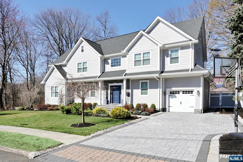 5 Colebrook Drive