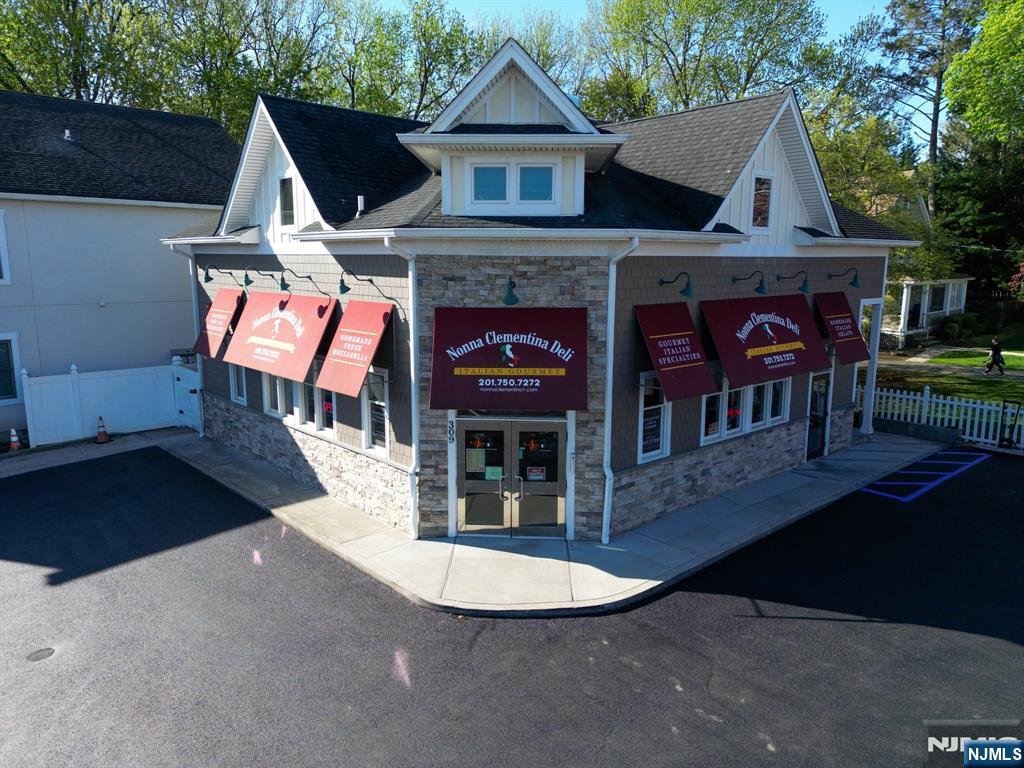309 Closter Dock Road