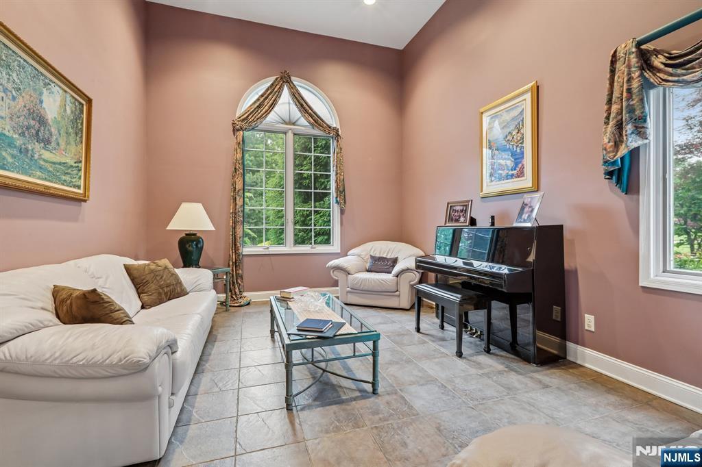 128 Rutherford Road