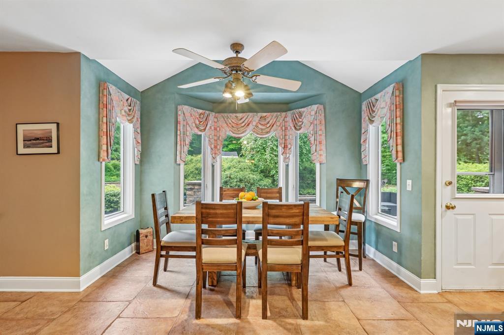 128 Rutherford Road