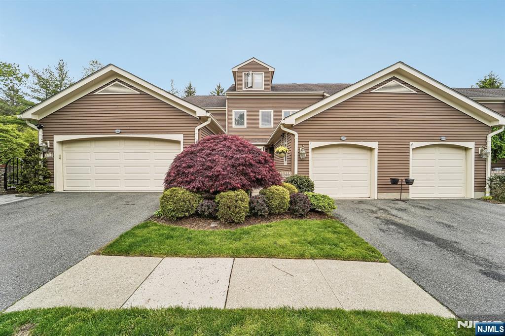 224 Westervelt Lane