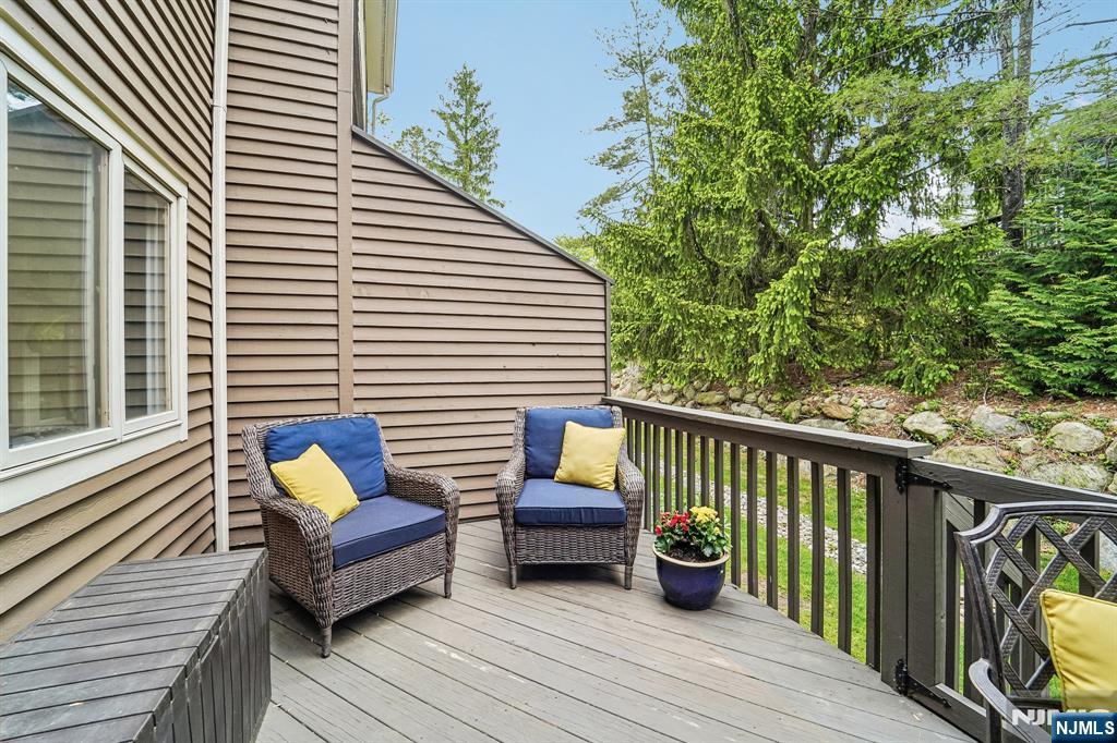 224 Westervelt Lane