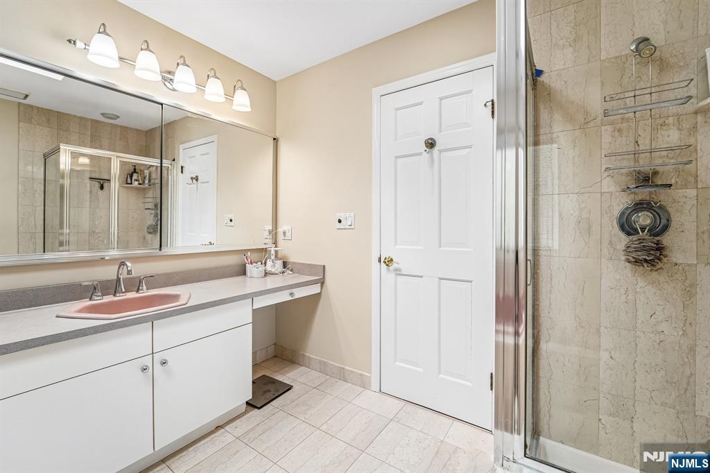 224 Westervelt Lane