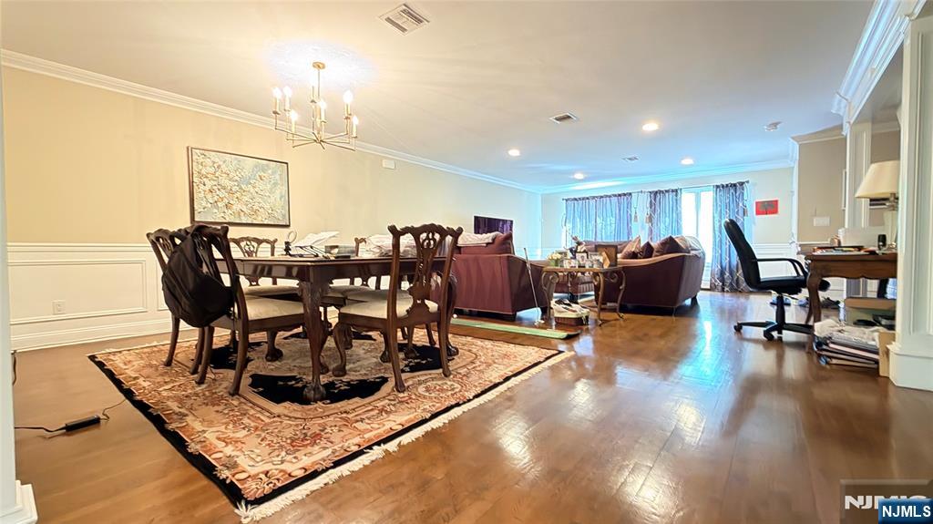 29 Skymark Court