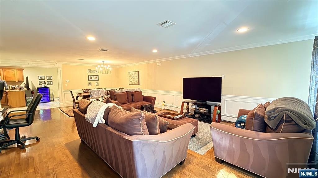 29 Skymark Court