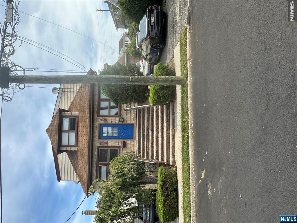95 McKinley Avenue
