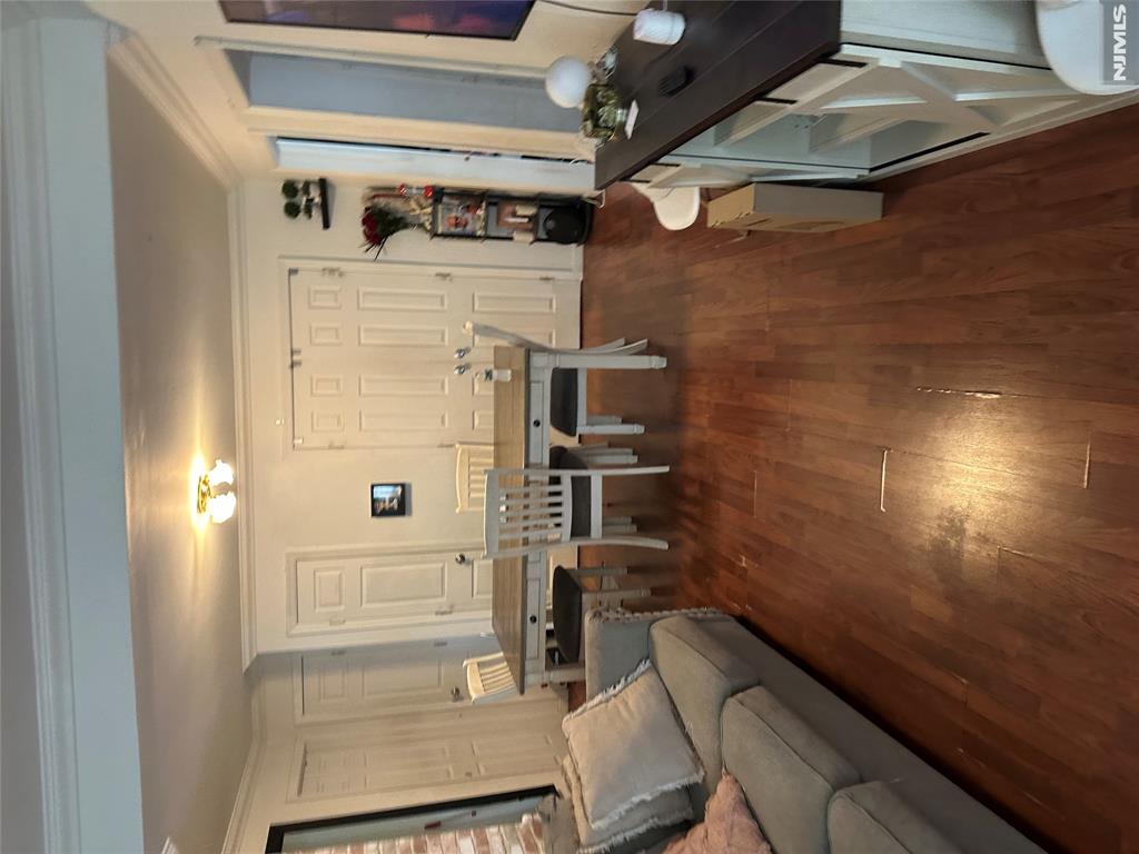 95 McKinley Avenue