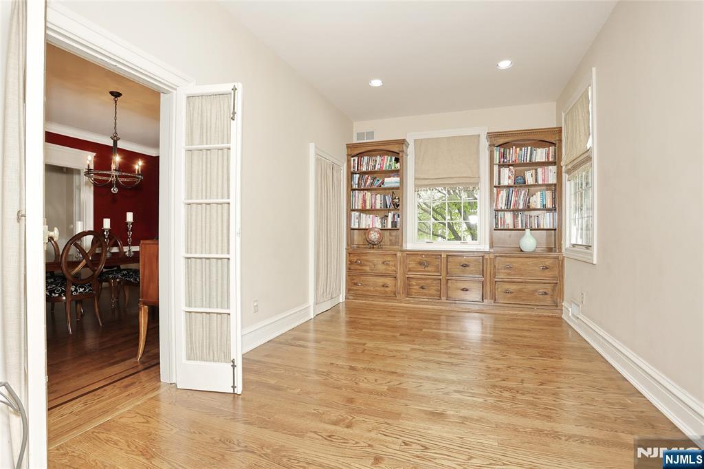 191 Hillside Avenue