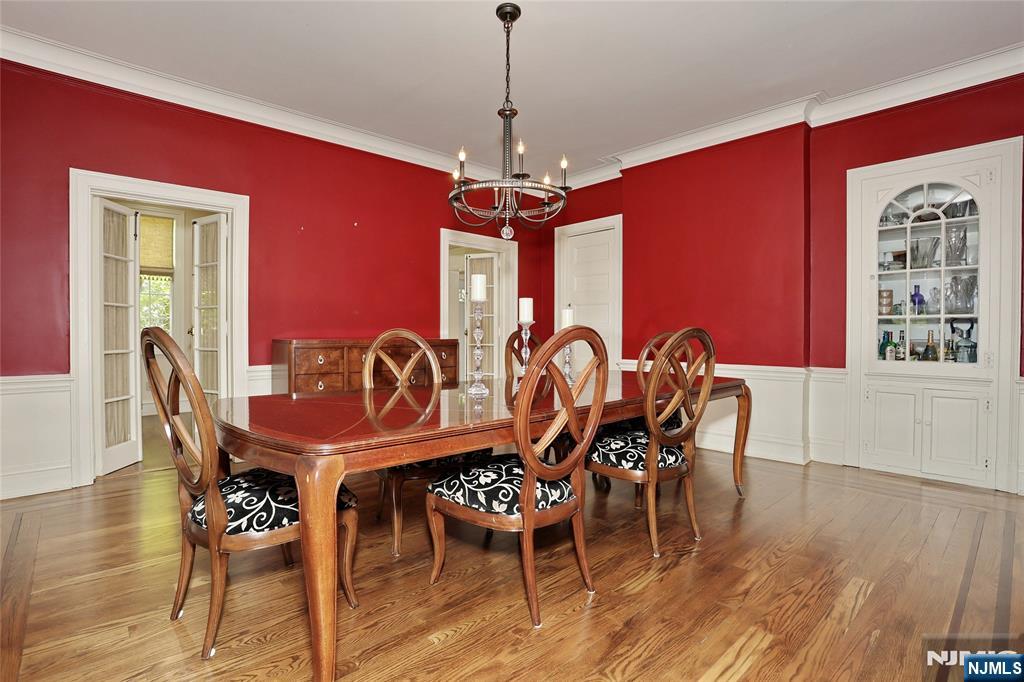 191 Hillside Avenue