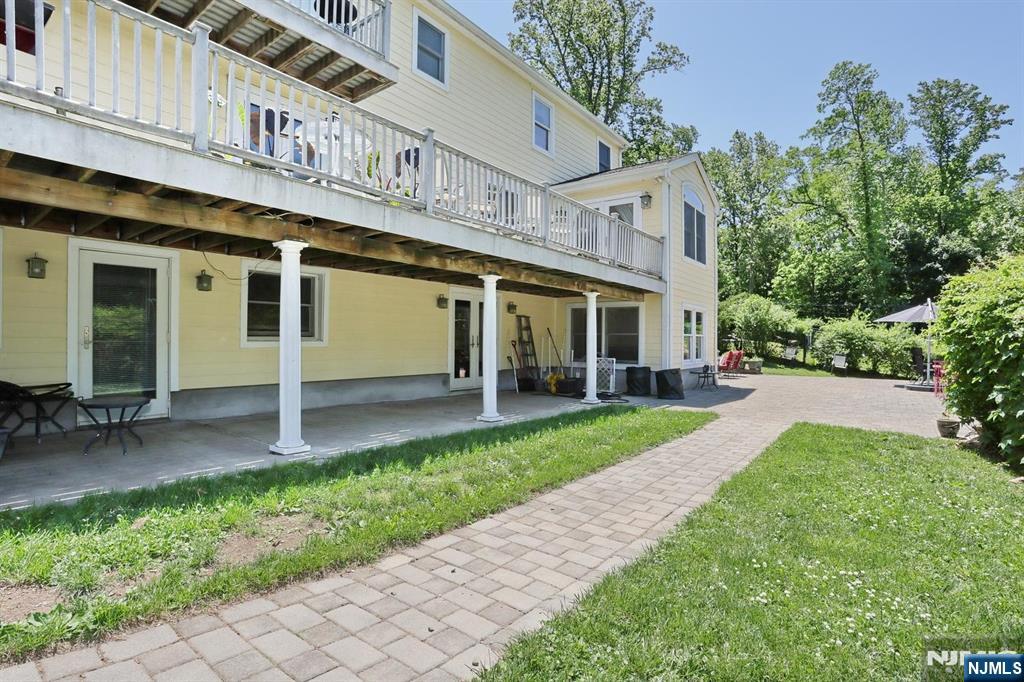 33 Randolph Street