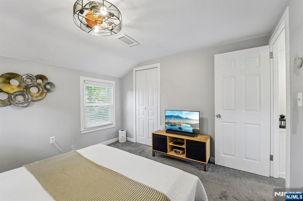 230 Lafayette Place 4D