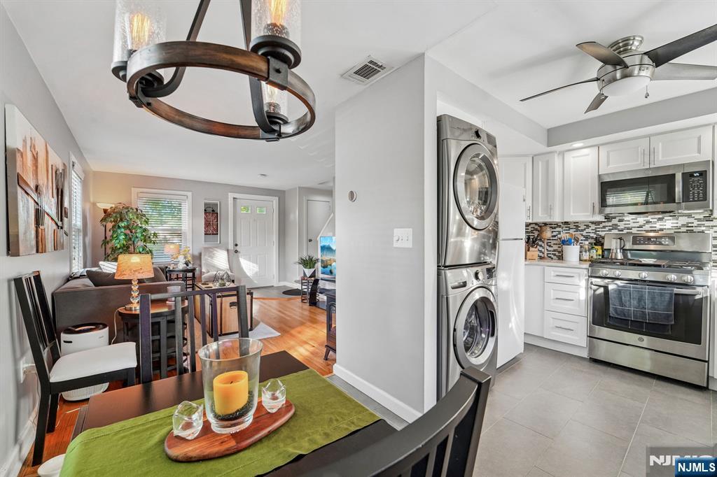 230 Lafayette Place 4D