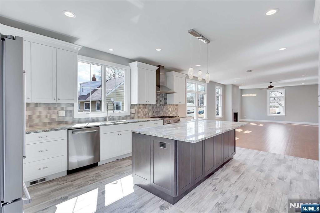 582 Green Valley Road