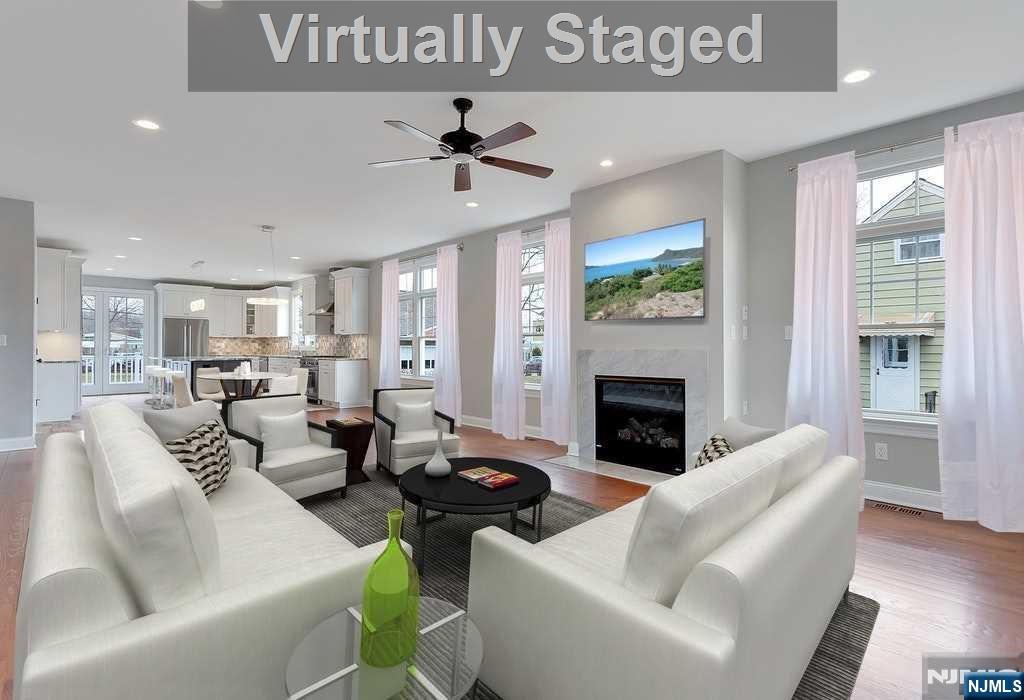 582 Green Valley Road