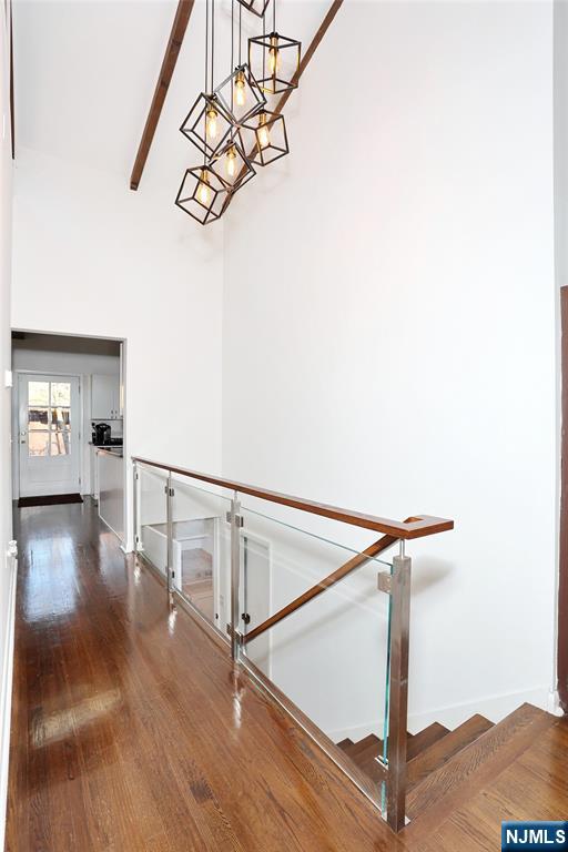 5 Carnot Avenue