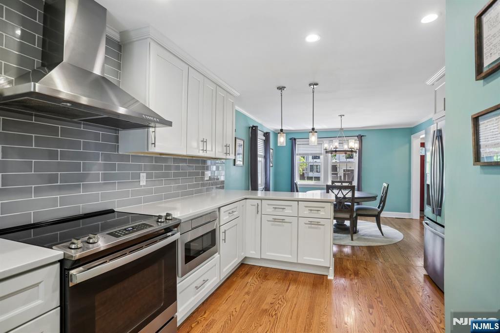 30 Sherbrooke Parkway