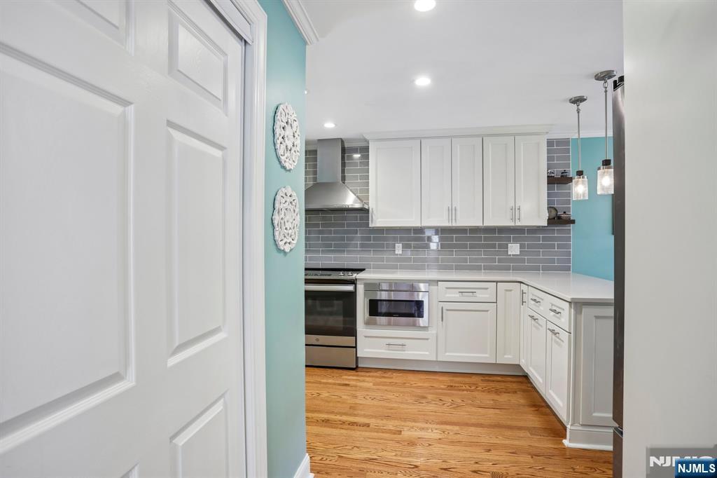 30 Sherbrooke Parkway