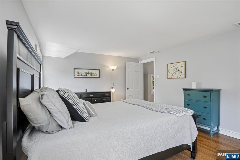 30 Sherbrooke Parkway