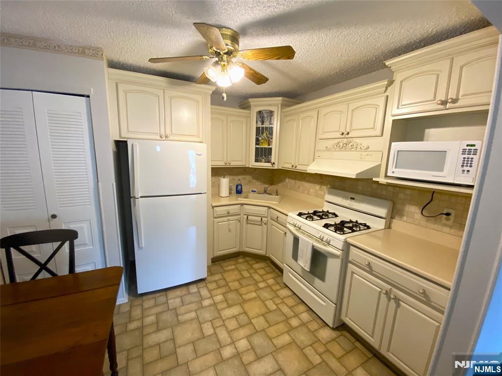 643 Plum Terrace