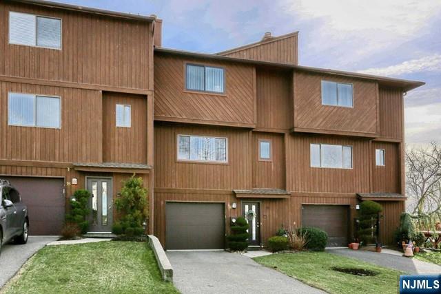 16 Alana Drive 16