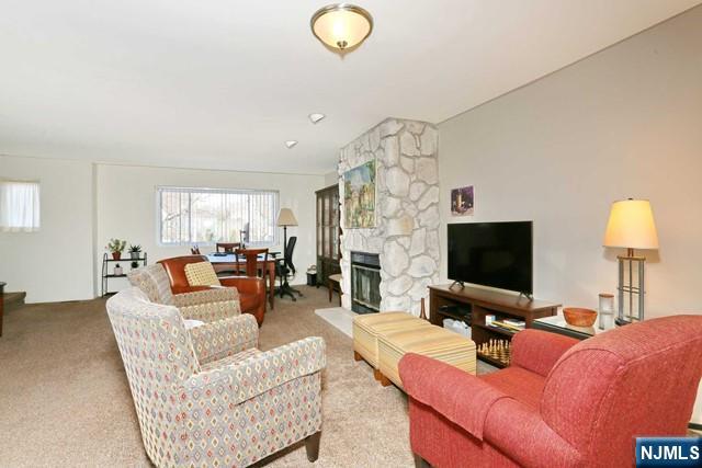 16 Alana Drive 16