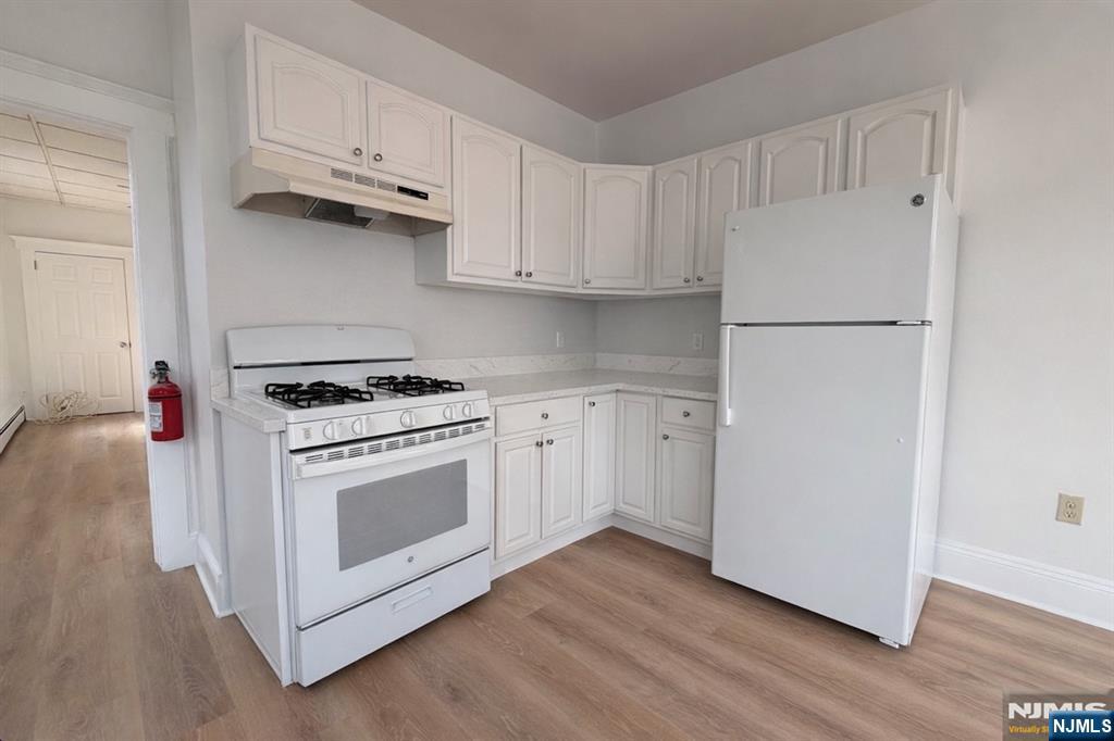 536 Lake Avenue Apt 4