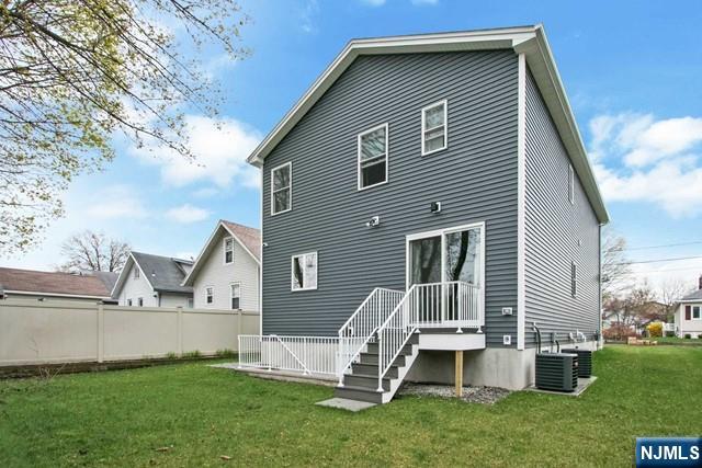 12-67 5th Street