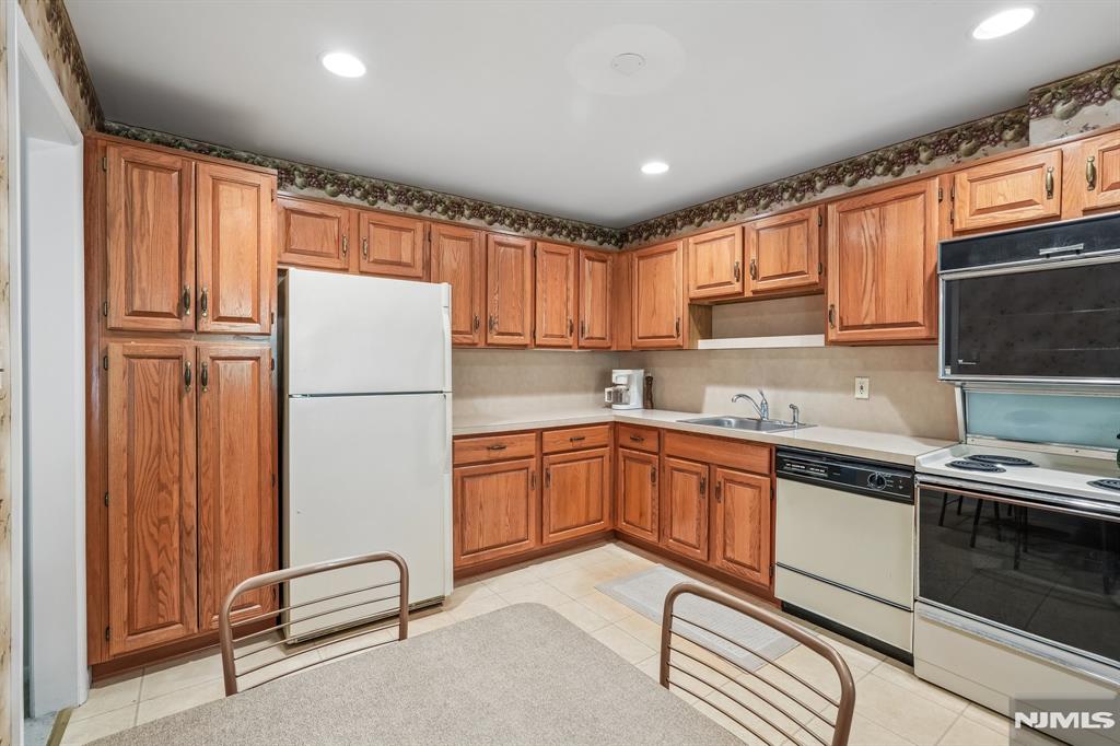 220 Mountain View Drive 220