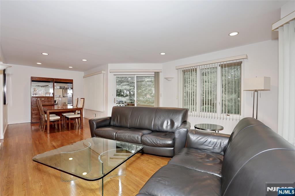30 Reagan Way 530A