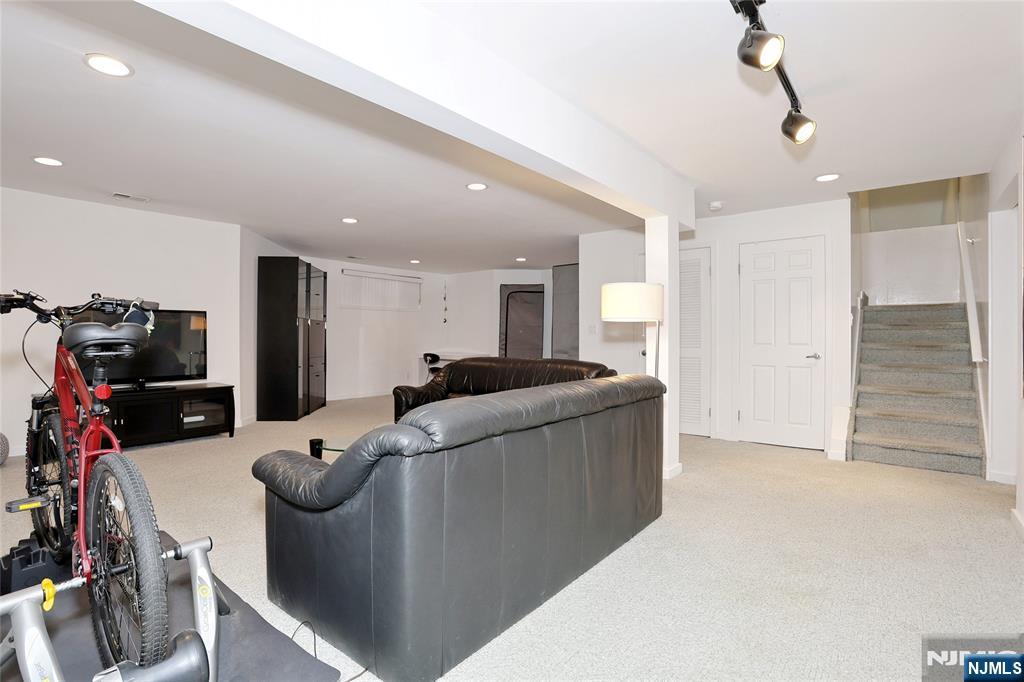 30 Reagan Way 530A
