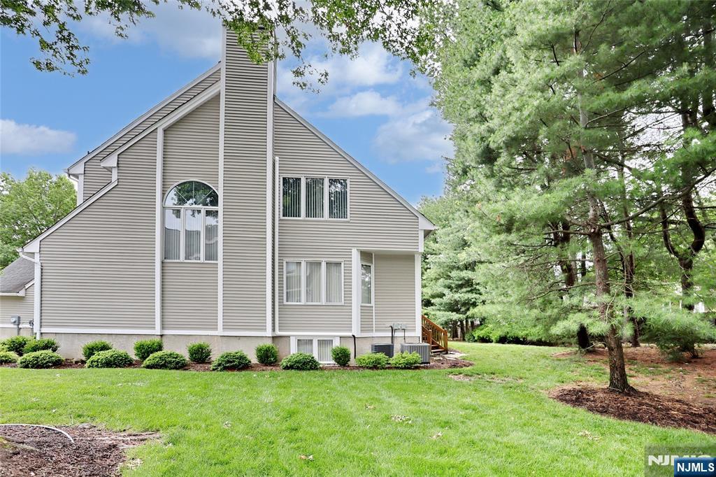 30 Reagan Way 530A