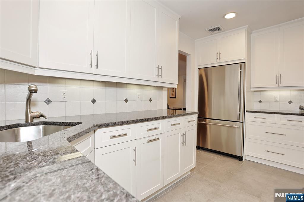 30 Reagan Way 530A