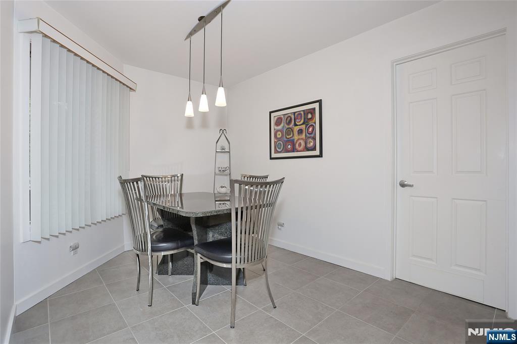 30 Reagan Way 530A